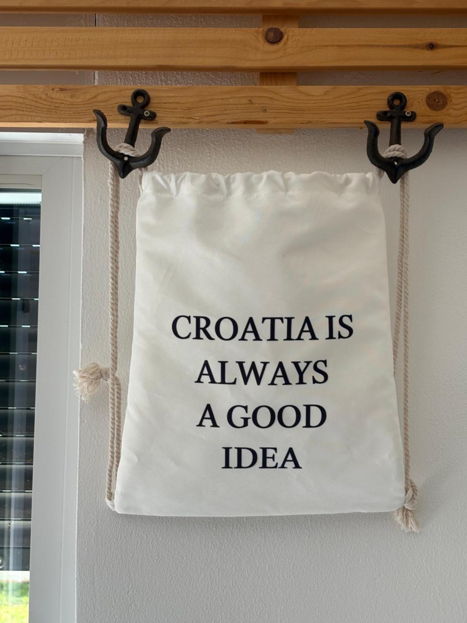 The House Βίλα Μεντουλίν Εξωτερικό φωτογραφία